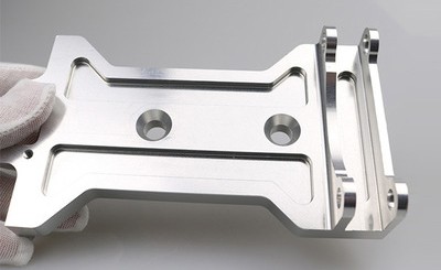 什么是鋁合金手板拉絲工藝？